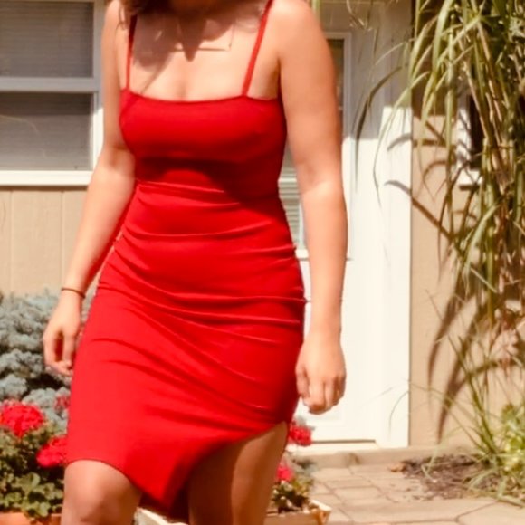 Red Tube Dress - Picture 4 of 4